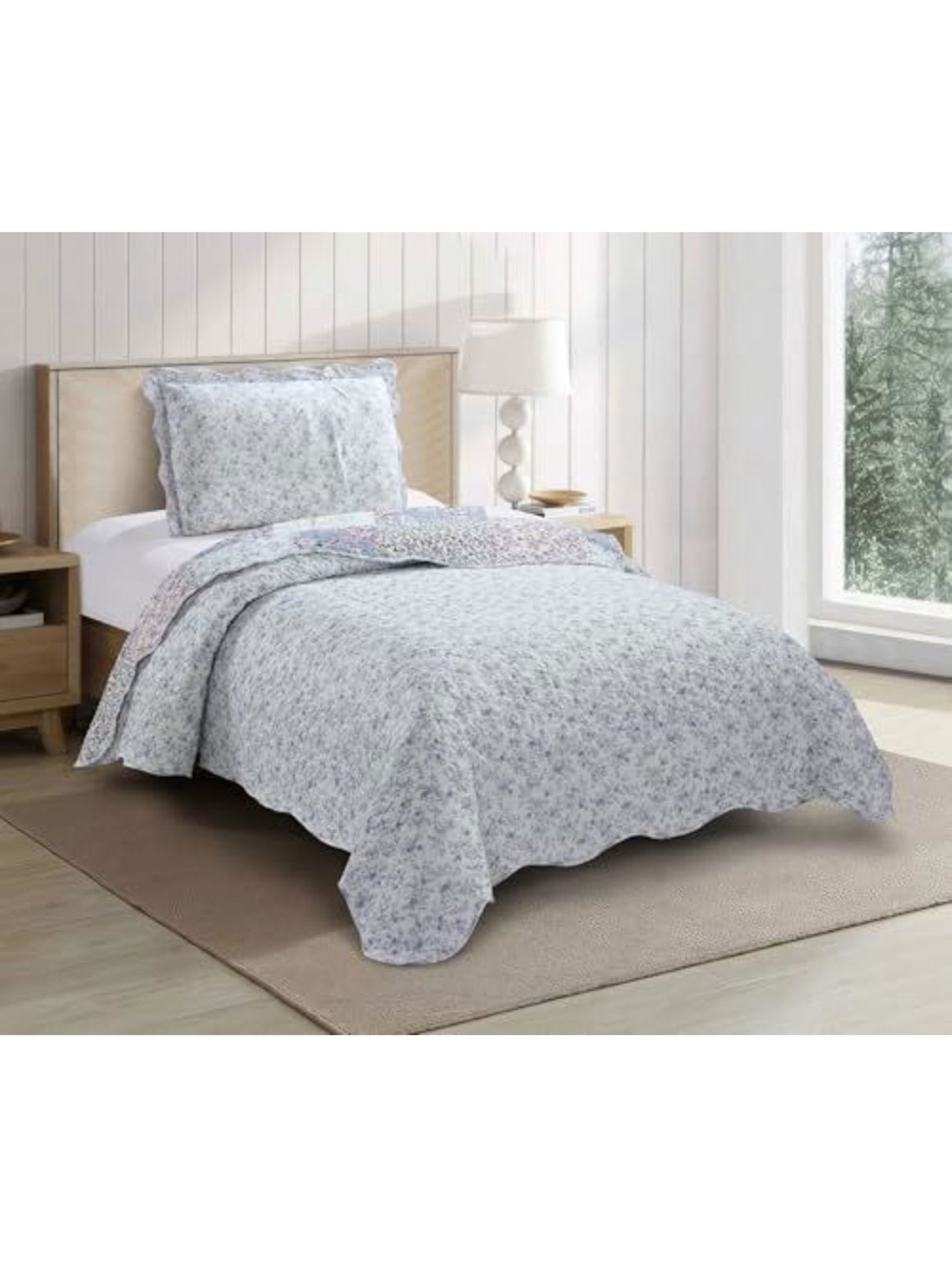 Floral Patchwork Quilt Set - Lavender & Cream - Picture 2 of 3